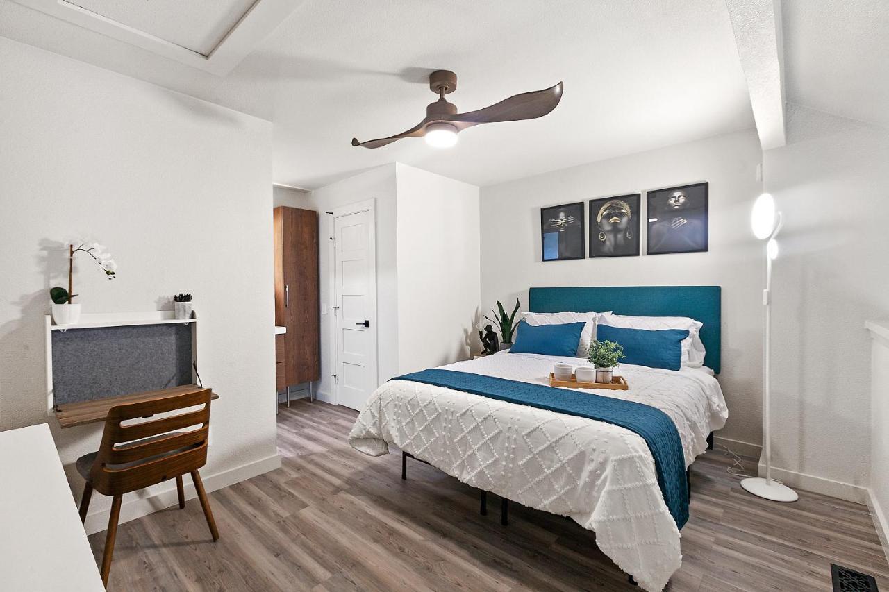 Contemporary Couples Getaway Near Austin Favorites - Loft 21 Leilighet Eksteriør bilde